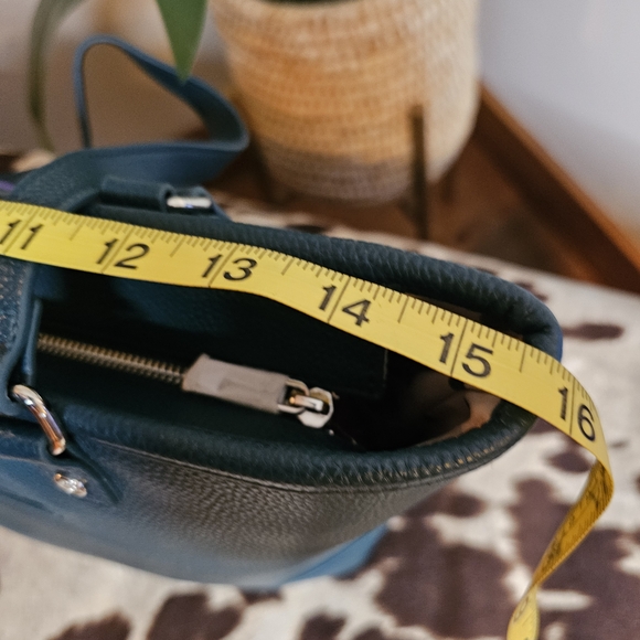 Thirty-One Teal Tote with Purple Dragonfly - Picture 4 of 7